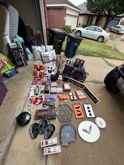 Halloween Decoration Bundle – Large Lot