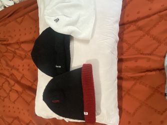 STANCE & VOLCOM BEANIES