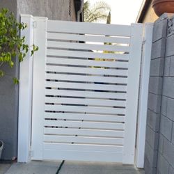 Vinyl Fence 