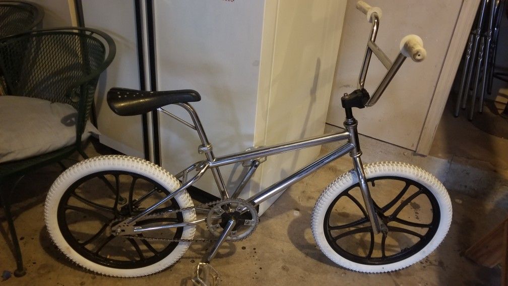 1985 GT Pro Series