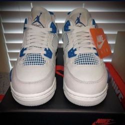 New Jordan 4 Size 5.5