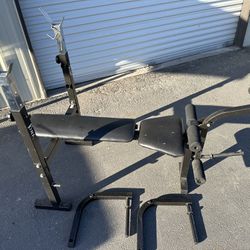 Adjustable weight bench