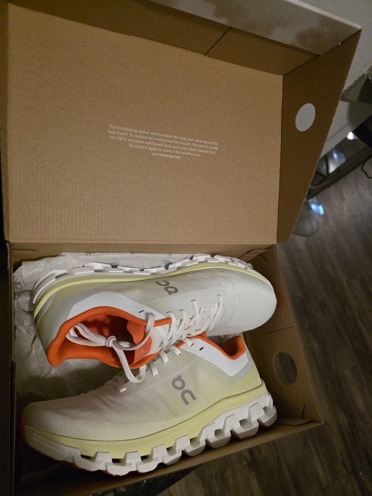 Men's On Cloudflow 4 | Yellow & White | Size 9.5