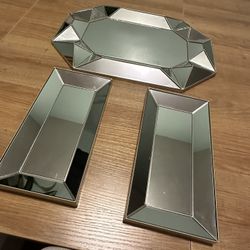 Mirror Decoration 