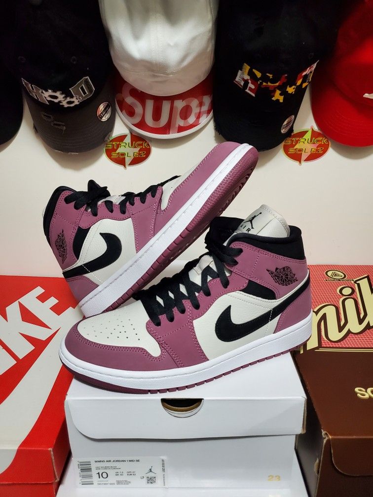 WMNS Air Jordan 1 Mid Mulberry *Sz 10w BRAND NEW*