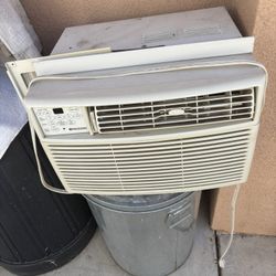 AC.