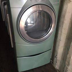 WHIRLPOOL FRONT LOAD DRYER W PEDESTAL WORKS PERFECT