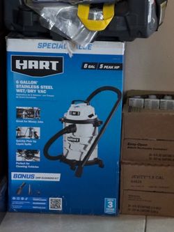 Hart 6 gallon wet/dry vacuum