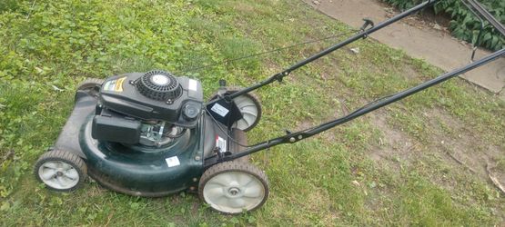 Yard-Man 21in Push Mower