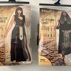 Costume