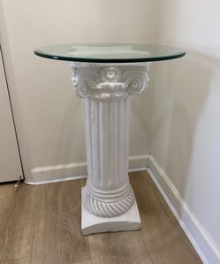 Beautiful Versatile Stand 