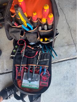 Electrician tools