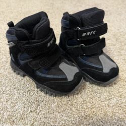 Bartek Winter Boots Size 22