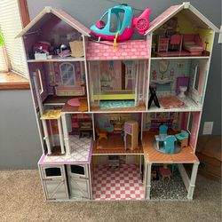 Doll house
