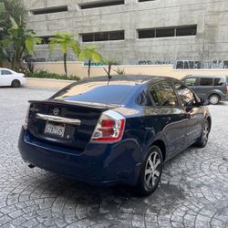 Nissan Sentra 2012 
