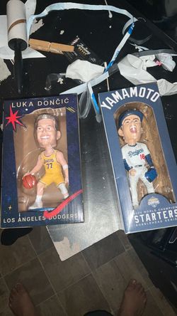 Bobble heads dodgers Yamamoto & Luka Doncic.