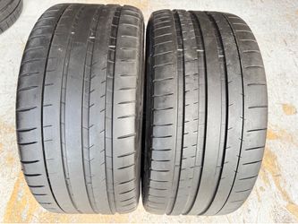 Two Tires 255/35/19 Michelin Pilot Sport 4S and Super sport with 80% Left 7/32 Mint