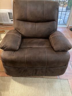 Manual Reclining Sofa and Chair