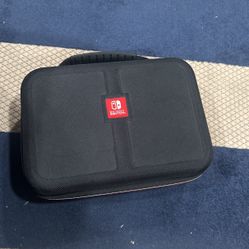 Nintendo Switch Carrying Case 