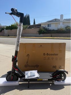 Electric Scooter for Adults, 350W/500W Motor, Up to 22 Miles Long Range, 8.5" /10" Solid Tires, 265 lbs Load Capacity, Foldable Commuting e-Scooter wi