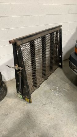 Folding Tailgate Ramp Good Condition!!!!