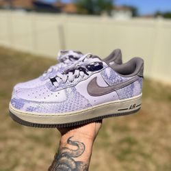 Nike Air Force 1 LV8 Size 8.5 – Brand New  🔥