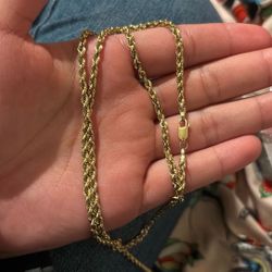 14k Gold Chain Broken 