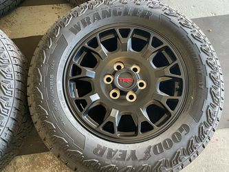 18” 2026 TOYOTA TACOMA TRD SPORT OEM WHEELS AND TIRES
