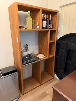 Bookshelf