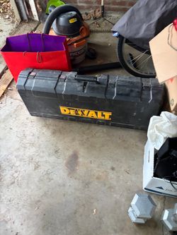 DeWalt set