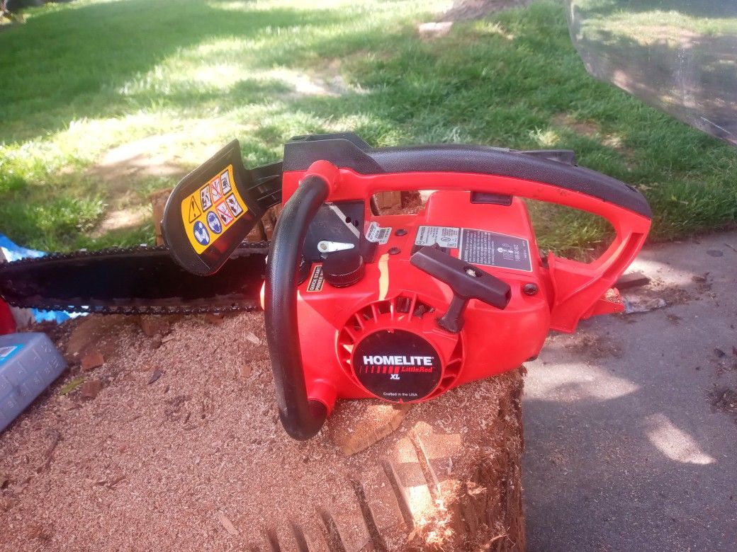 Chainsaw Homelite Top Handle Just Serviced for Sale in Carmichael, CA