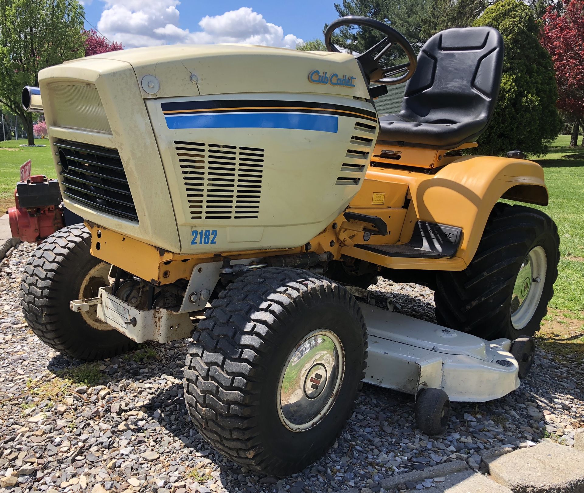 Cub Cadet Super 2182 Garden Tractor for Sale in Smithsburg, MD OfferUp