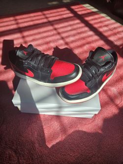 Nike Air Jordan 1 Low Black/Gym Red