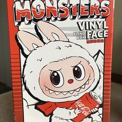 The Monster Vinyl Face blind Box/ Skull Panda  Winter Symphony