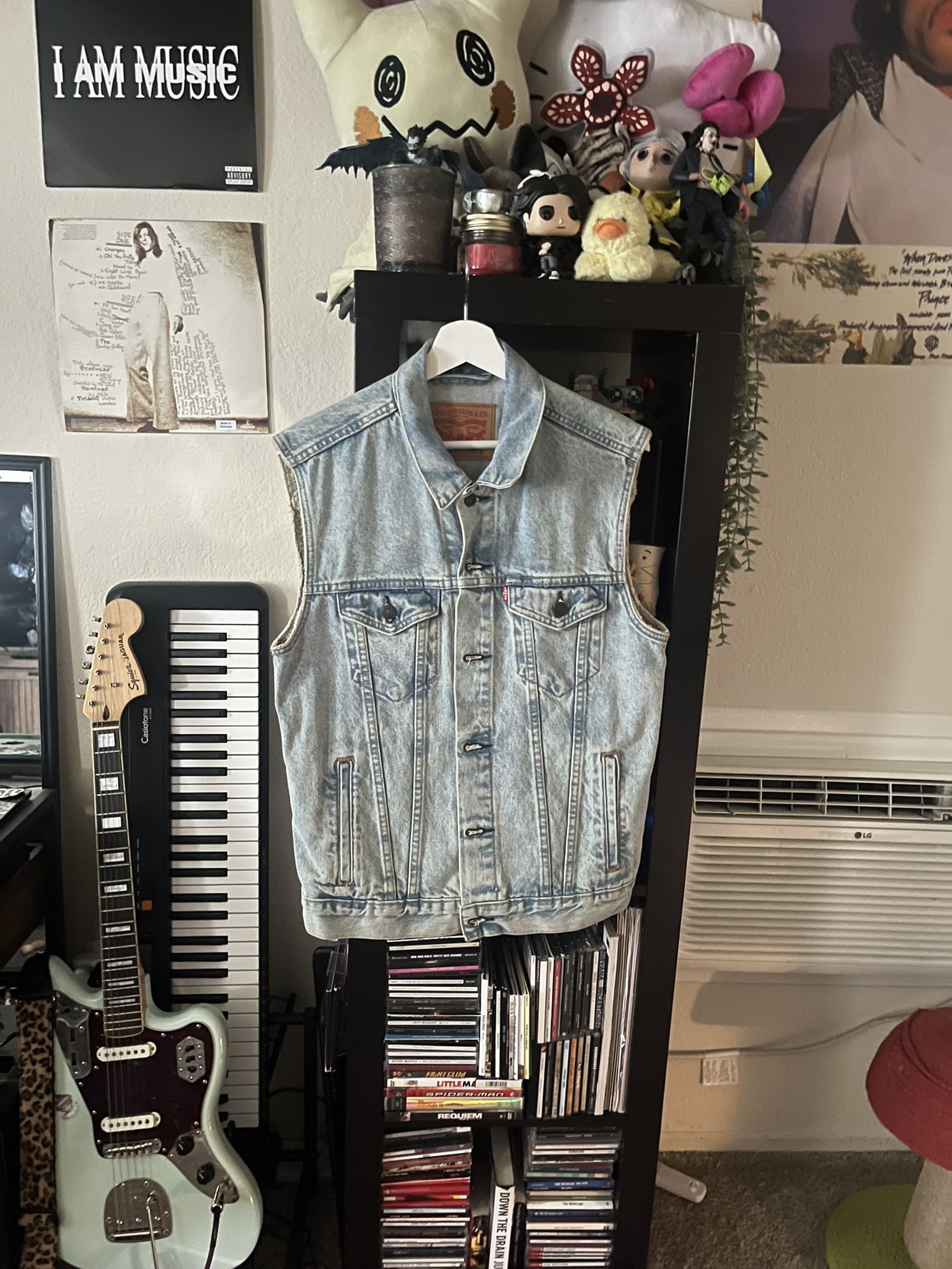 80s Patch Ready Levis Cutoff Denim Jacket