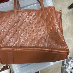 Glamaholic Tote