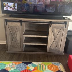 TV Entertainment 