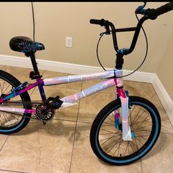 2 Kids Bikes 