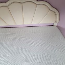 Bed Frame And Head Board