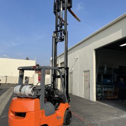 Forklift