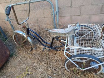Three-wheel lowrider bike