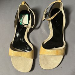 Calvin Klein Yellow and Cream Cindy Women's Sandals size 7M 