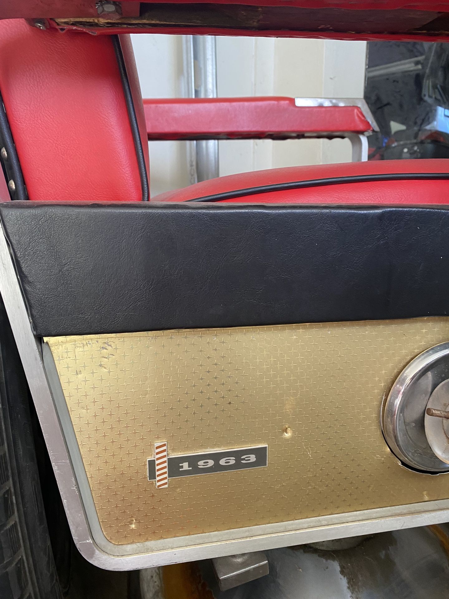 1963 Barber Chair