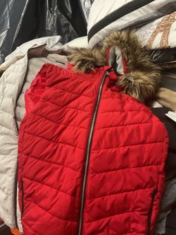 Women’s and kids clothing