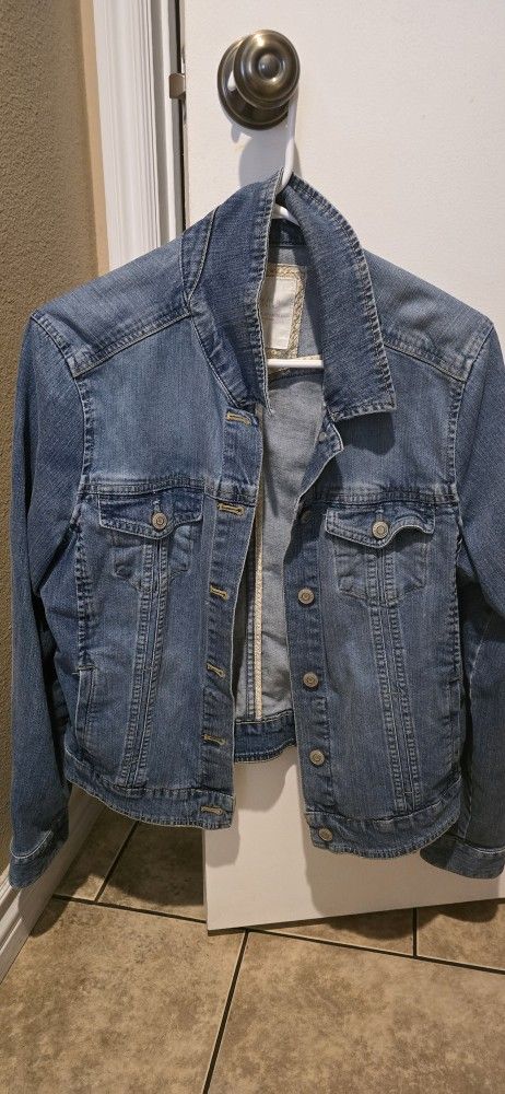 Women's Jean Jacket