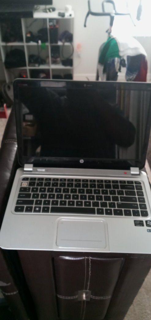 HP Envy Laptop, Core I3