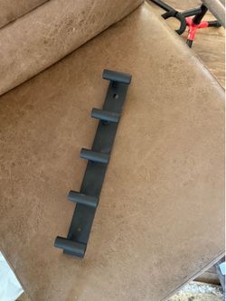Towel rack