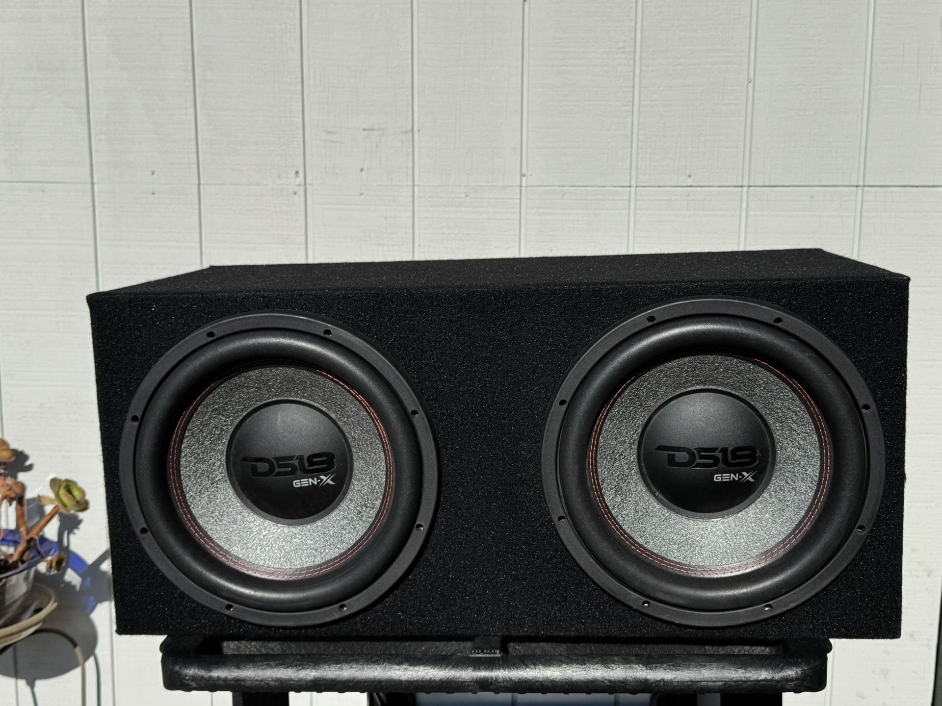 Dual DS18 GEN-X112LD 12" Loaded Subwoofer With Enclosure