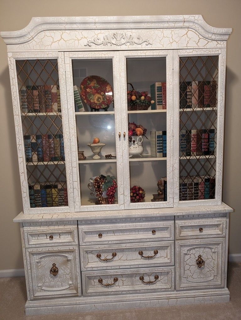 China Cabinet 