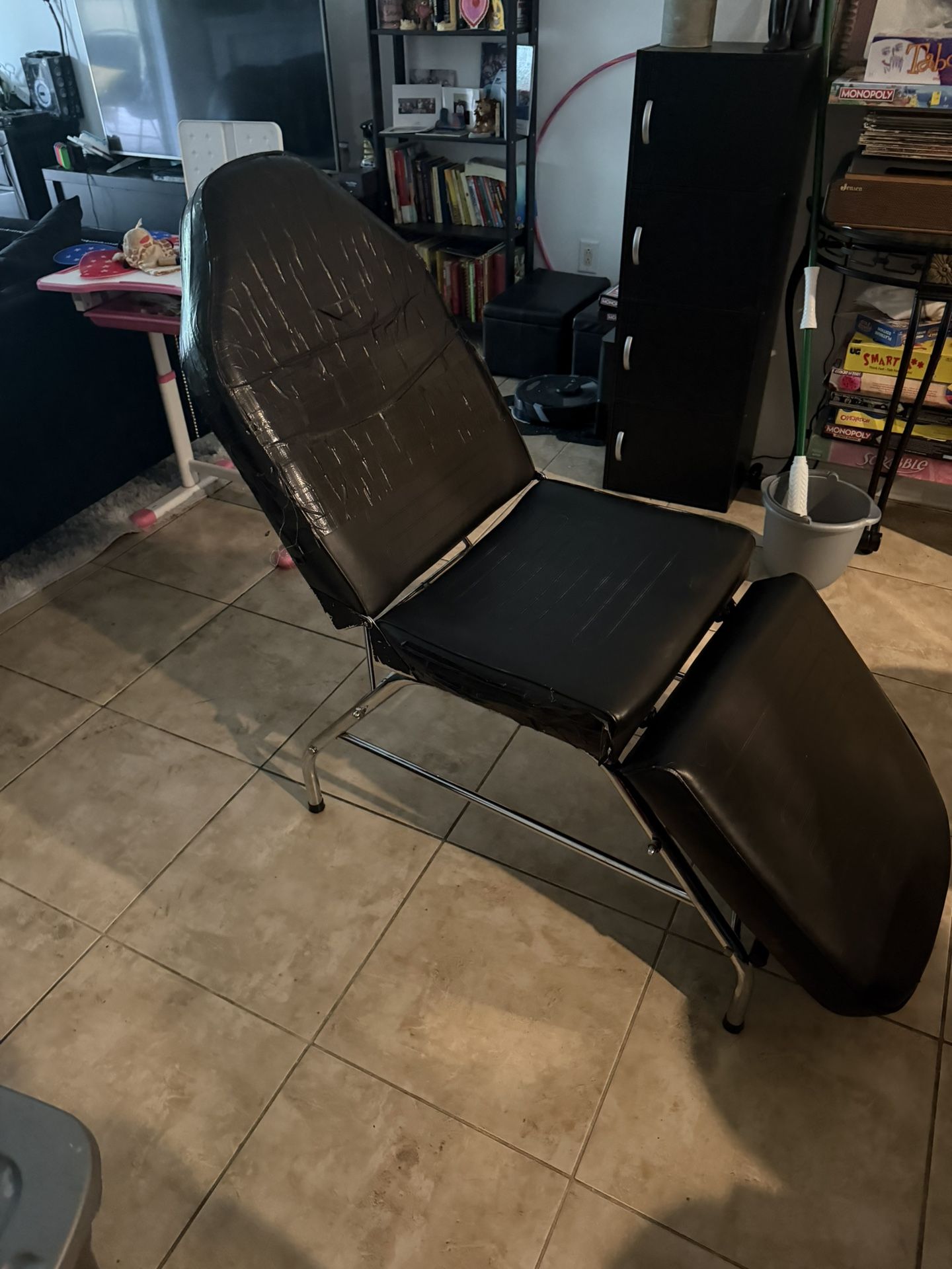 Tattoo Chair